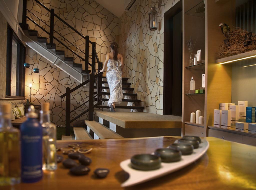 Parkroyal Serviced Suites Singapur Zewnętrze zdjęcie